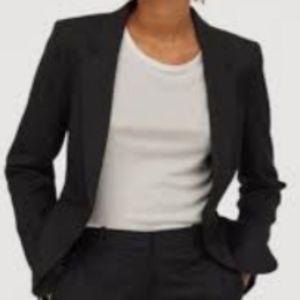 💰2/18 H&M Black Blazer Size 12